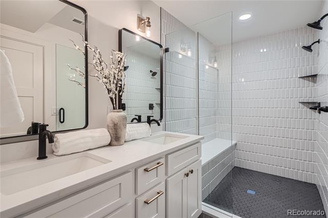 849 N Elm Street Unit: 2