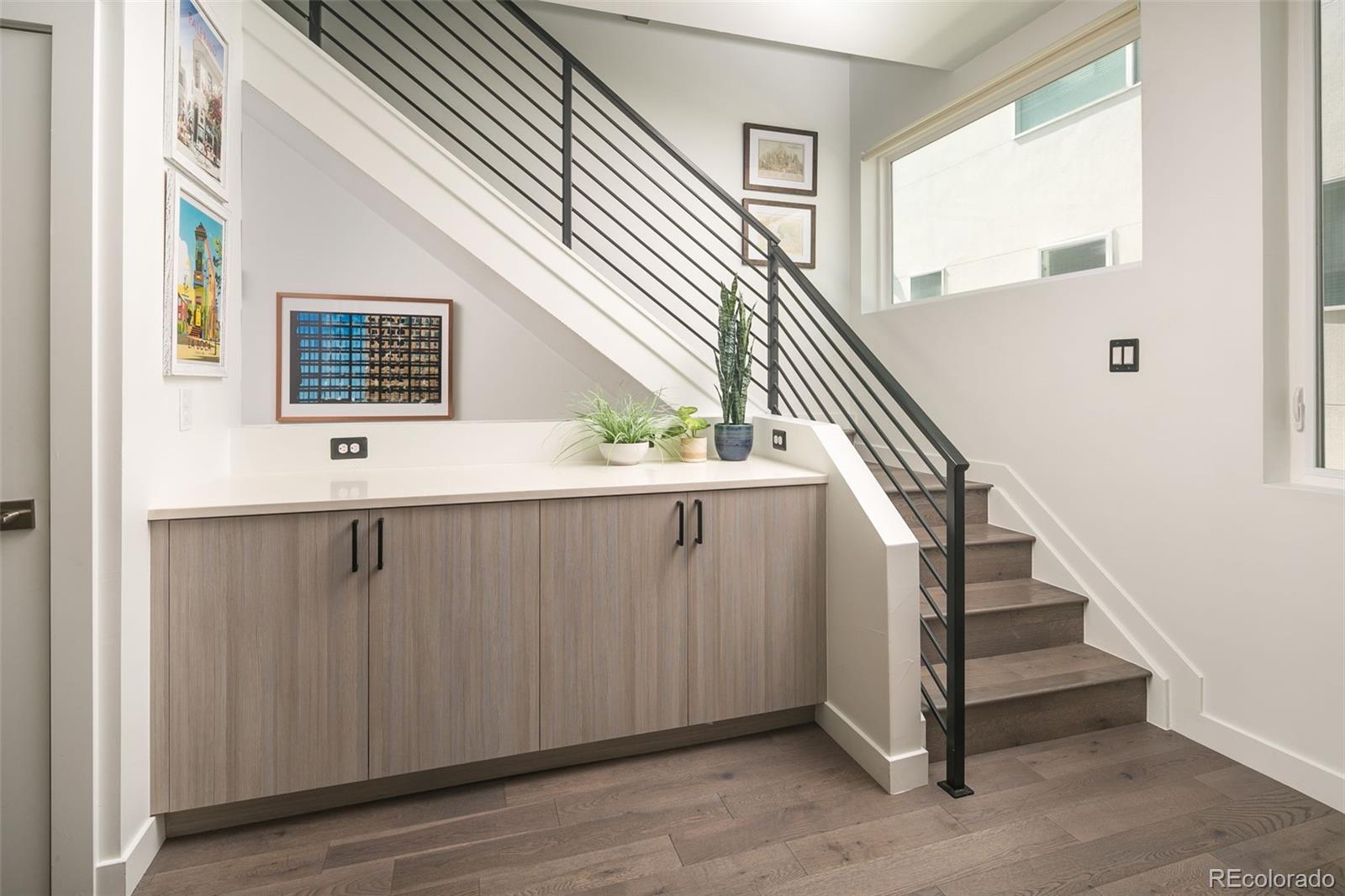 1616 Irving Street Unit: 4