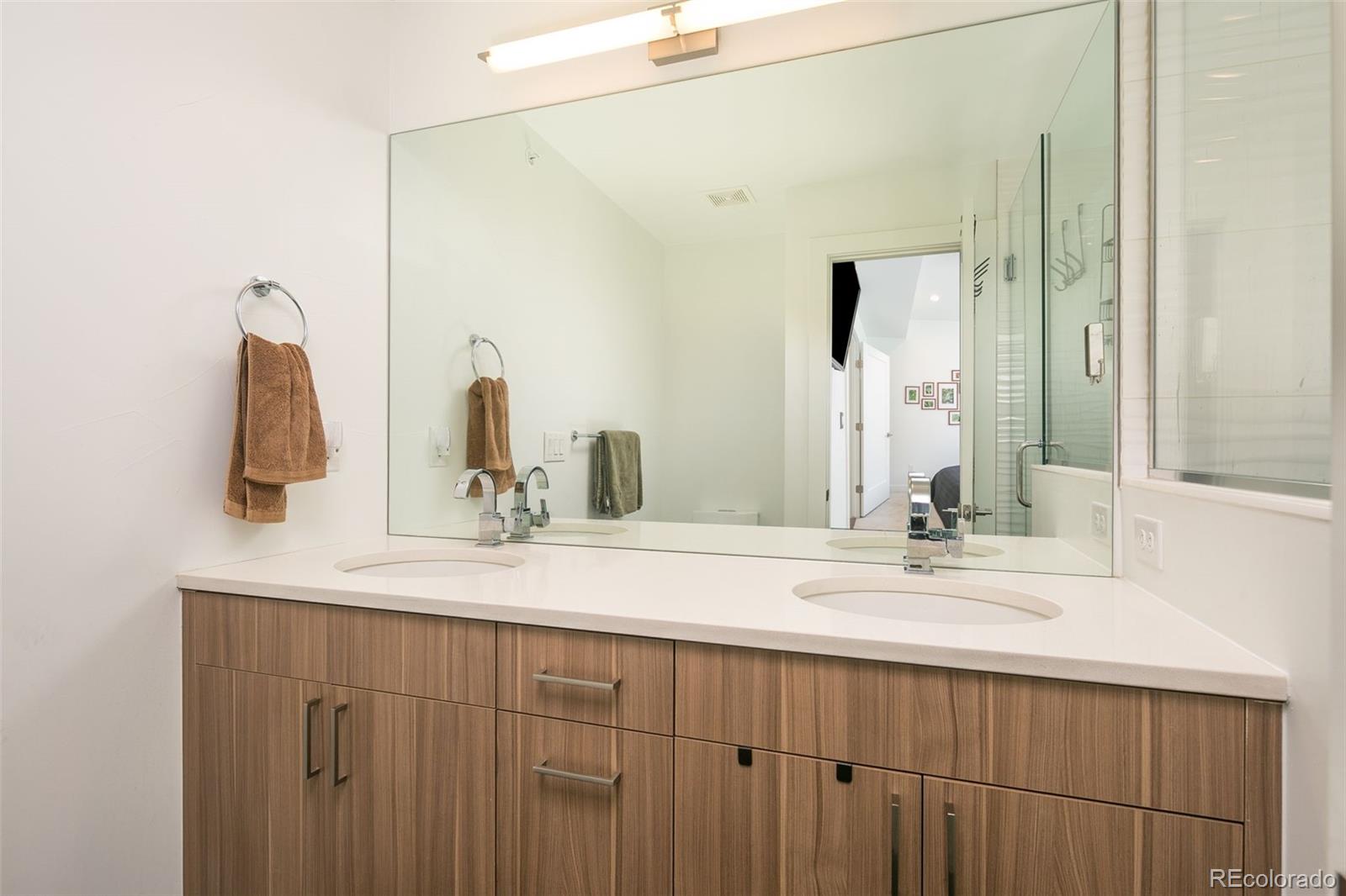 1616 Irving Street Unit: 4