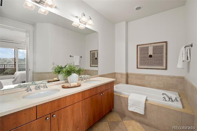 1301 Canyon Boulevard Unit: 308