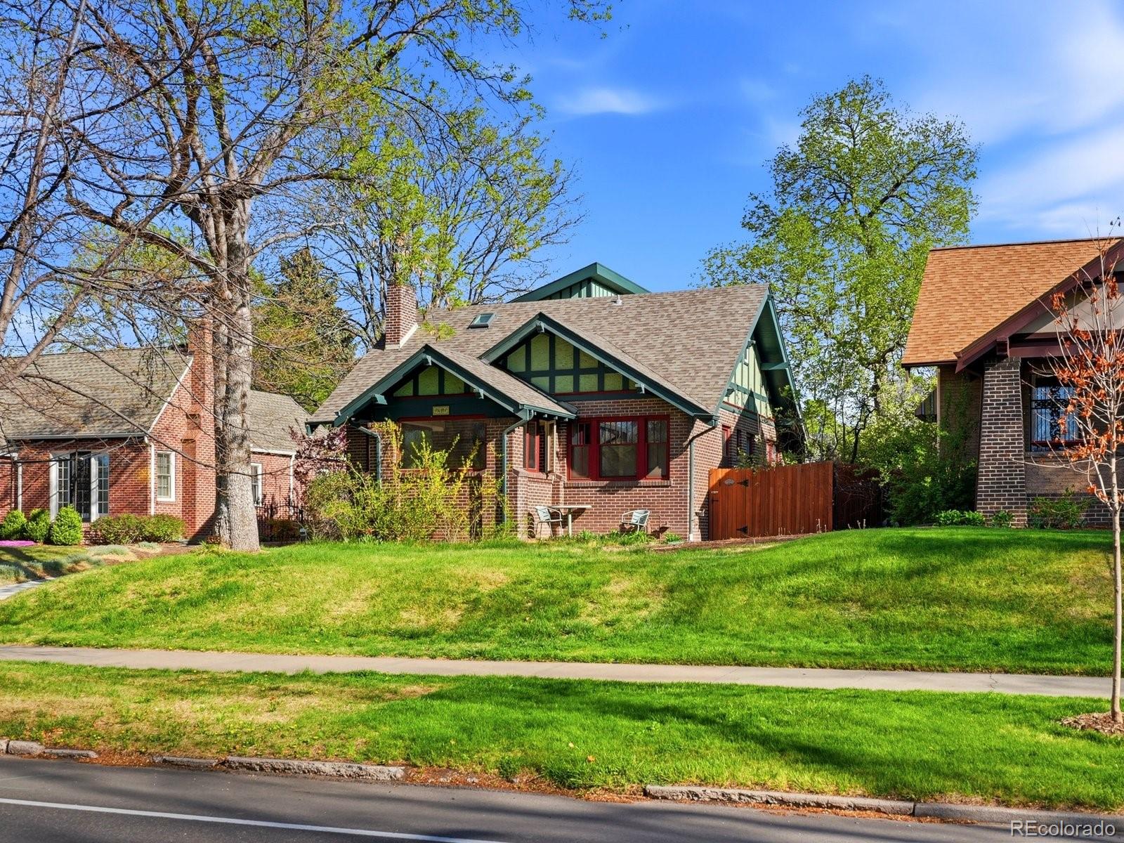 4345 E 17th Avenue Parkway