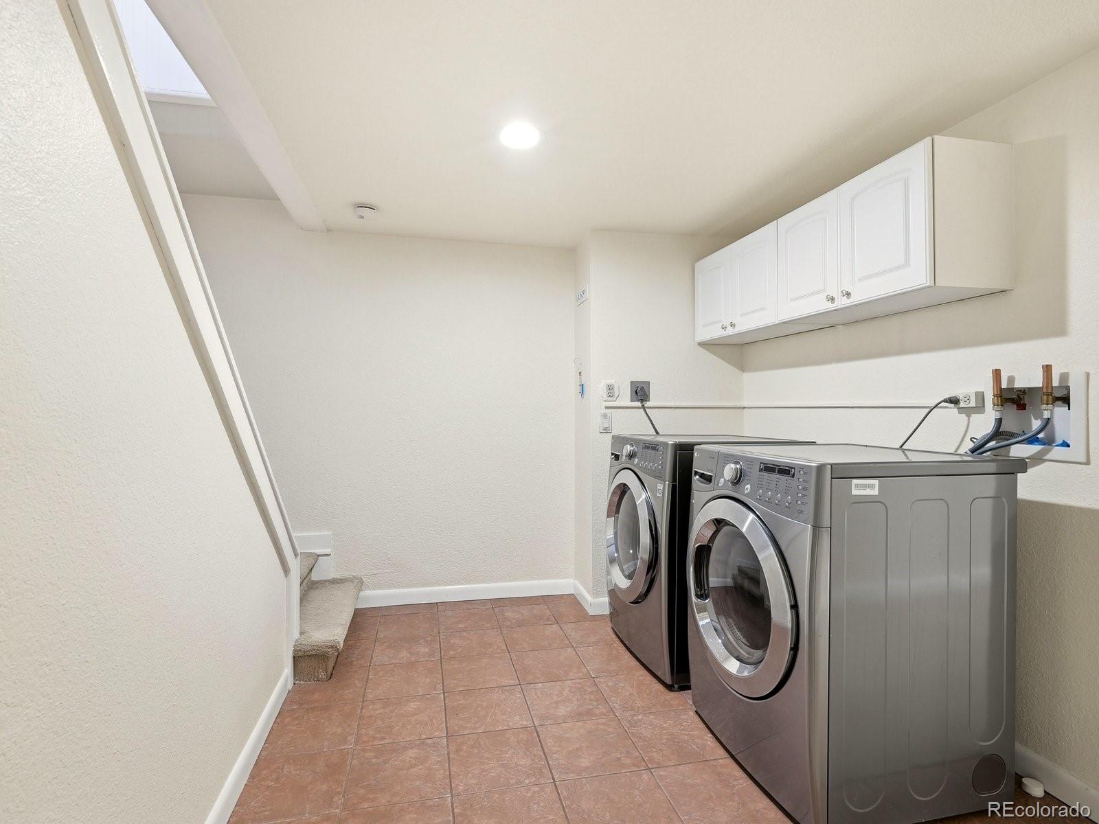 4345 E 17th Avenue Parkway