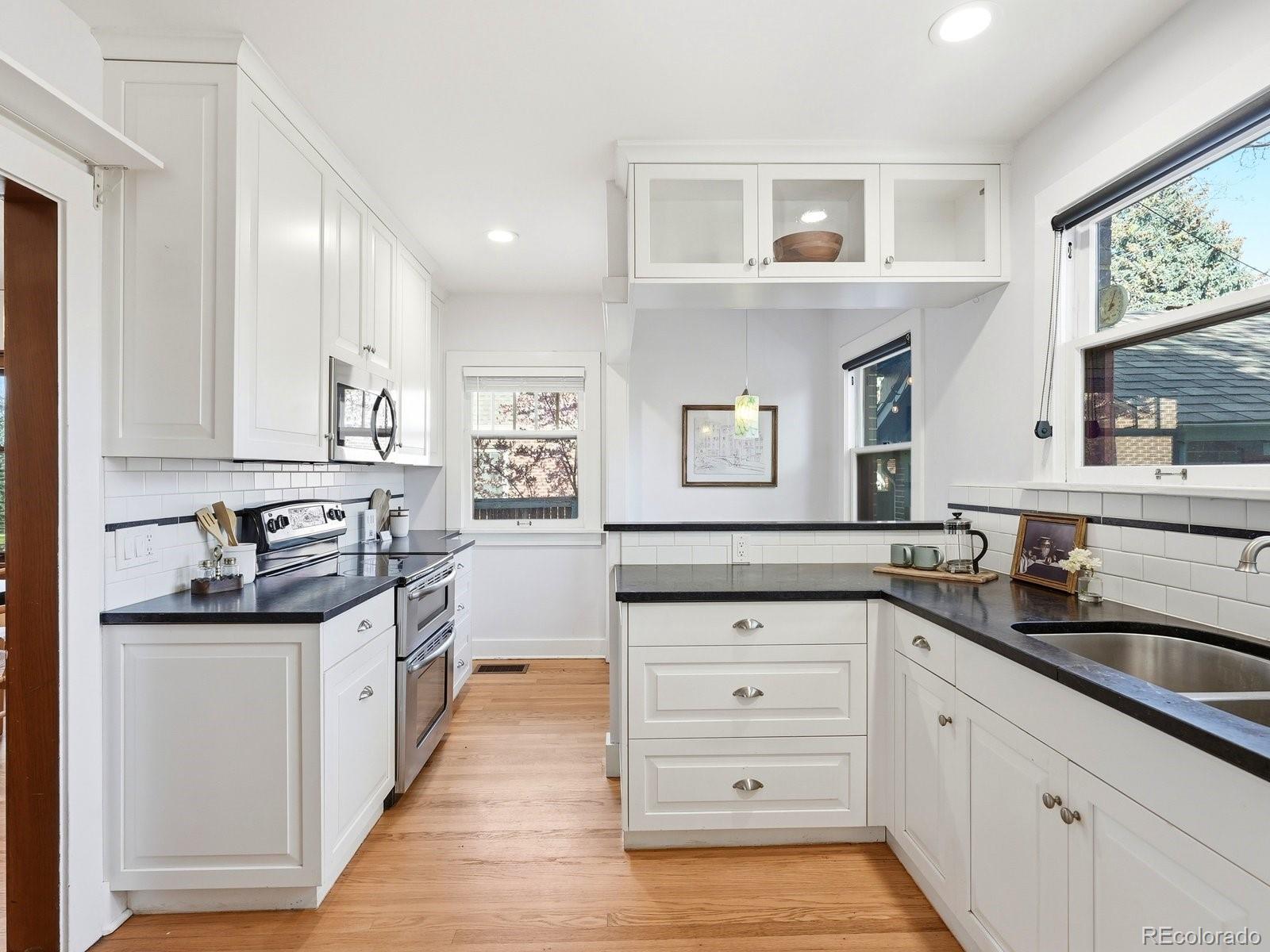 4345 E 17th Avenue Parkway