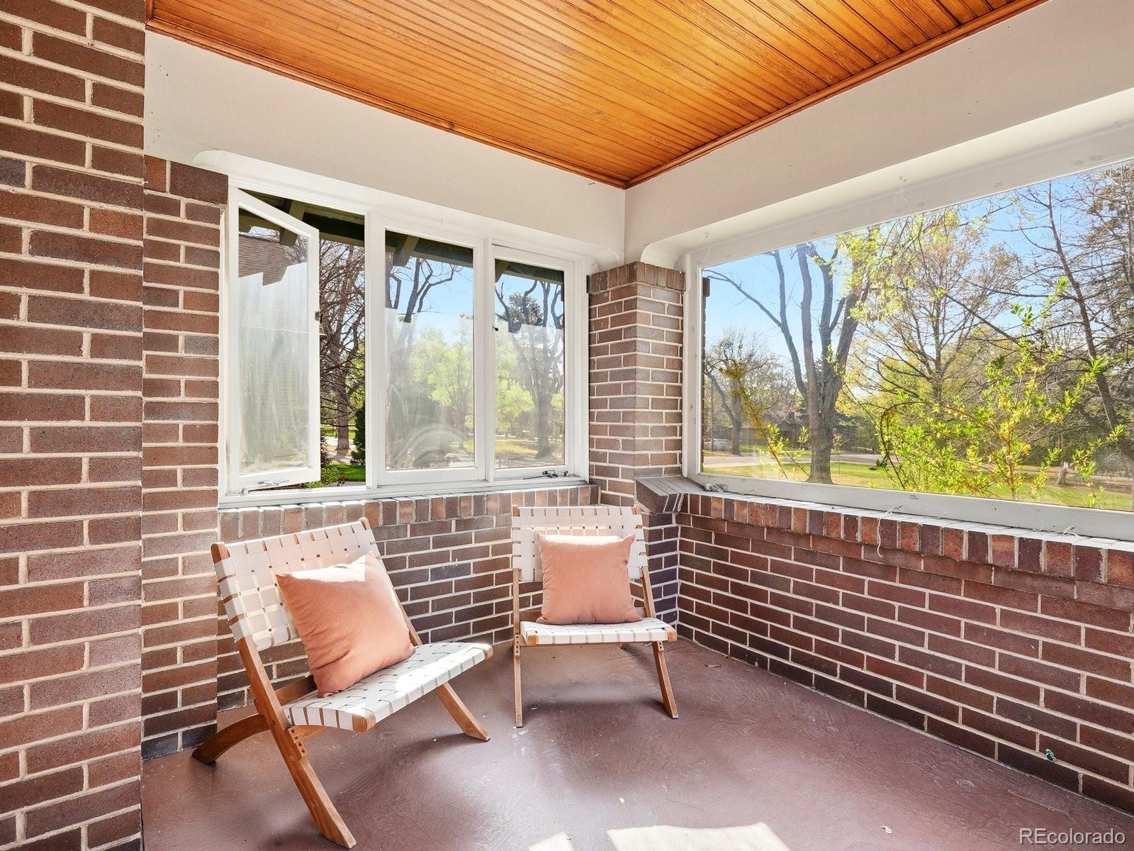 4345 E 17th Avenue Parkway