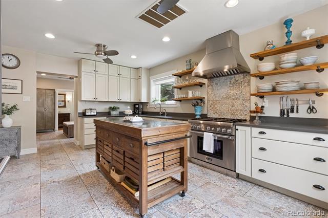 2253 Fairfax Street