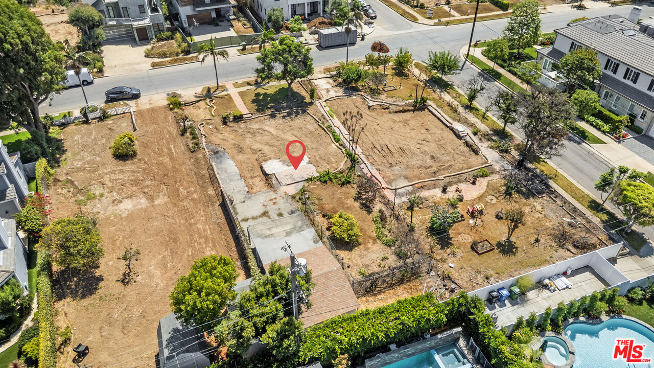 507 El Medio Ave