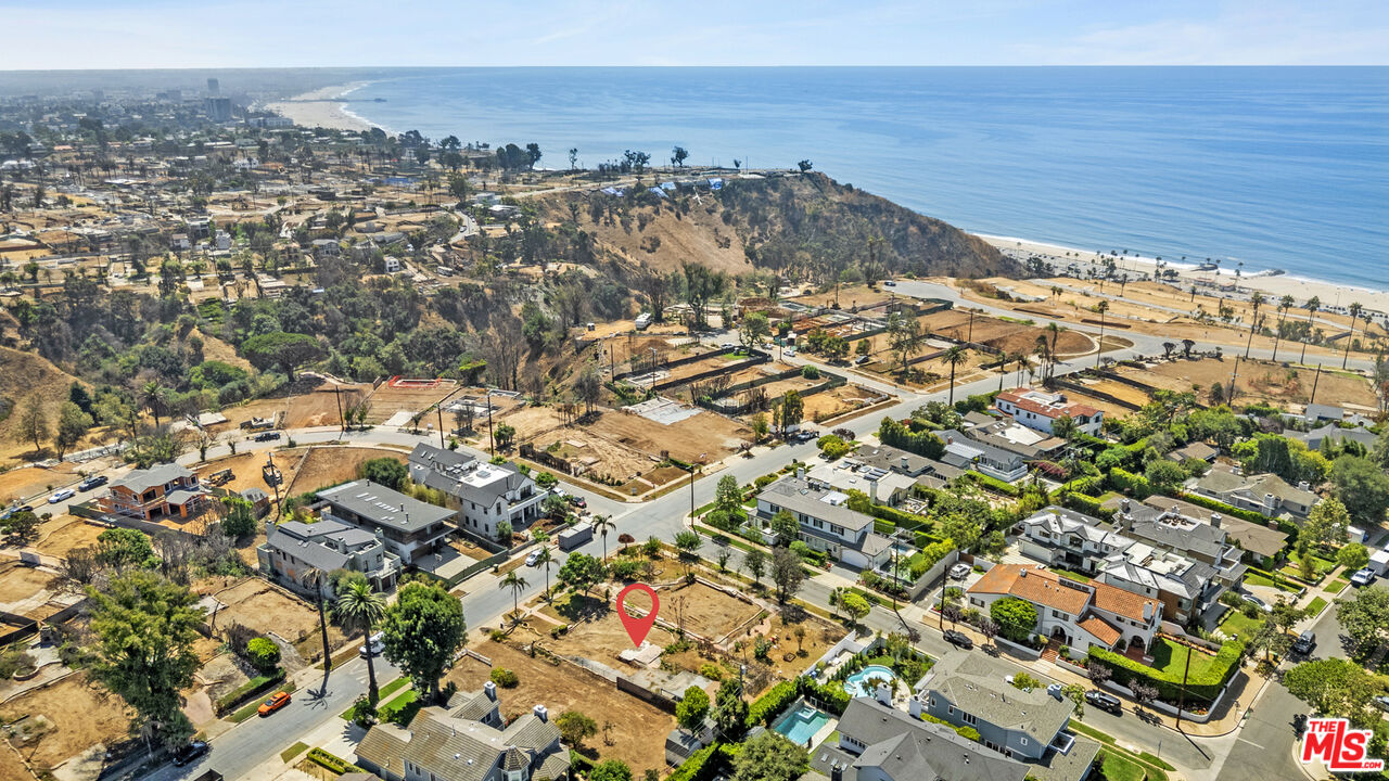 507 El Medio Ave