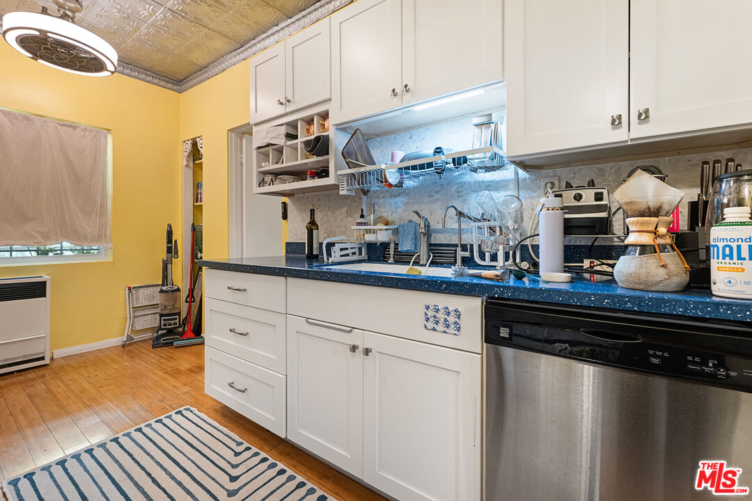 24 Westminster Ave Unit: 1