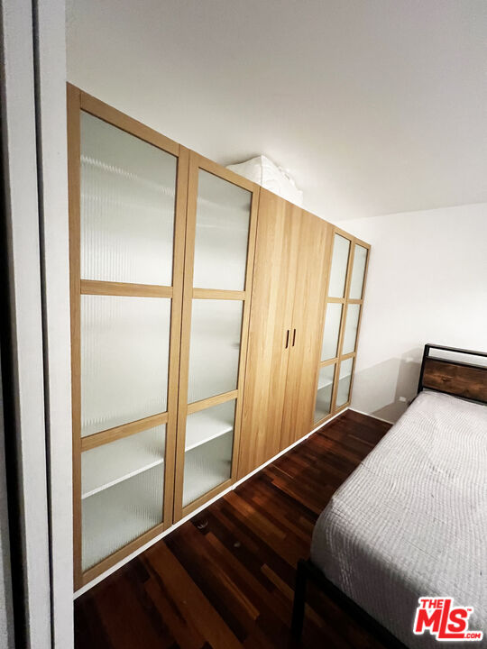 24 Westminster Ave Unit: 2