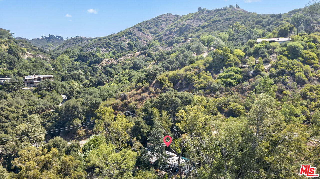 1738 Topanga Skyline Dr