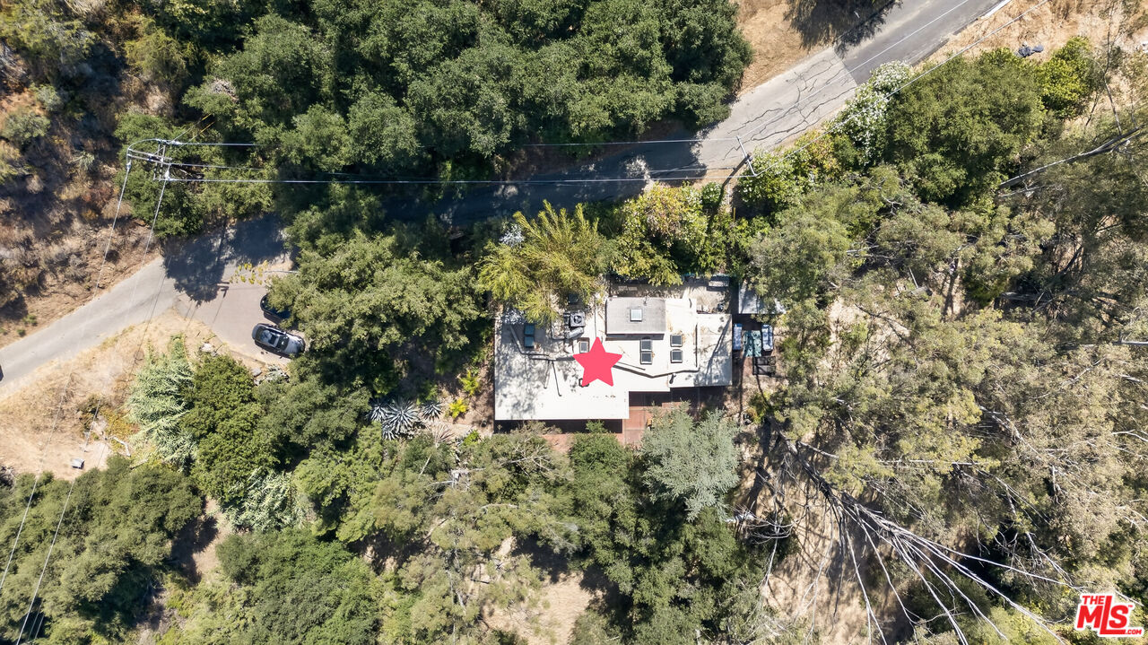 1738 Topanga Skyline Dr