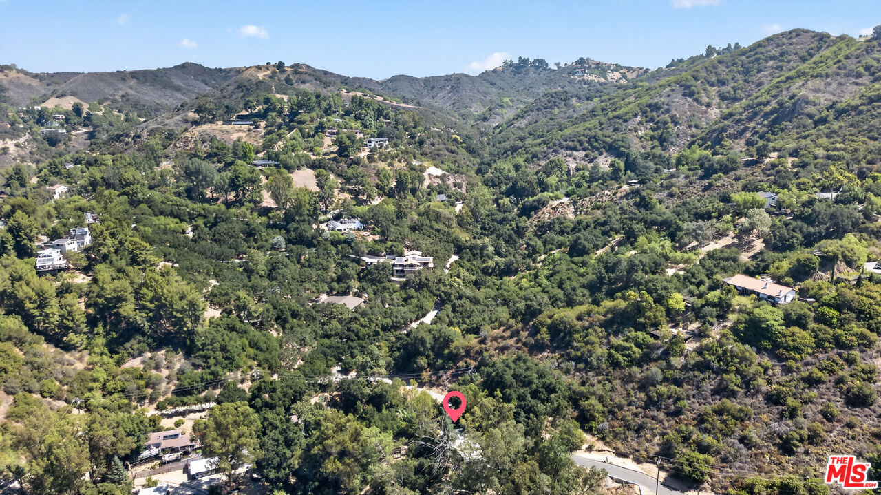 1738 Topanga Skyline Dr
