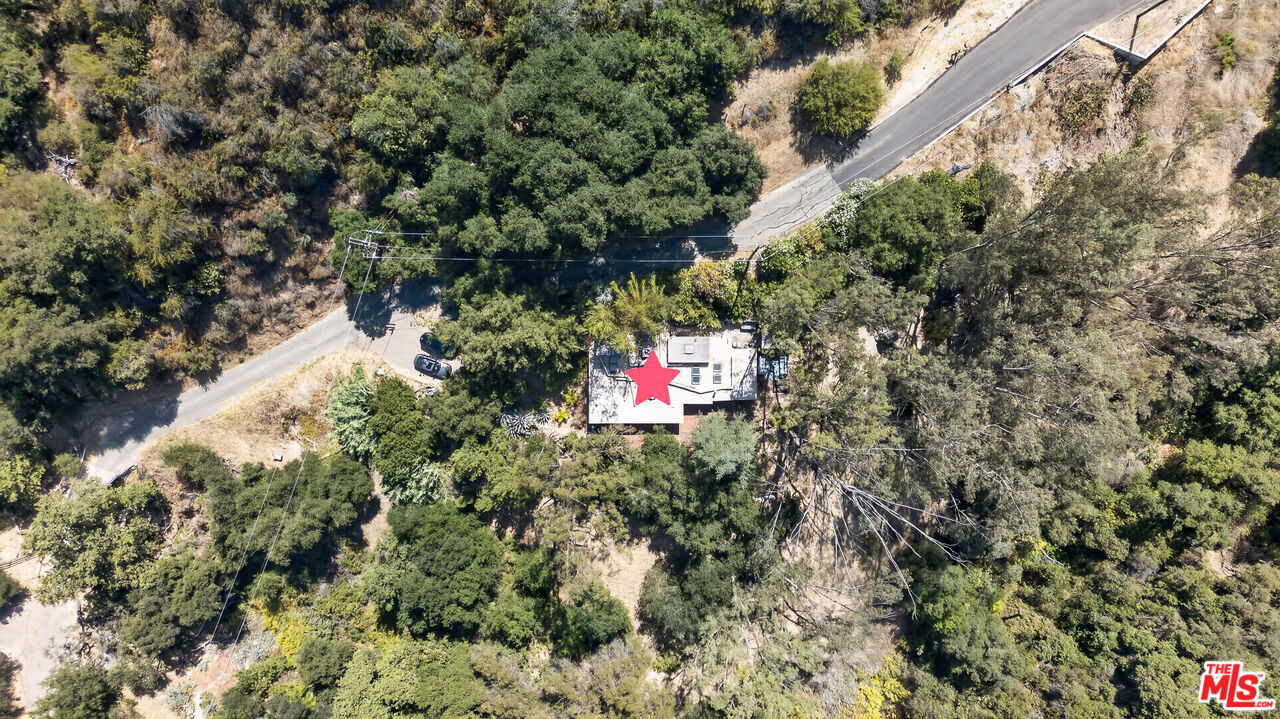 1738 Topanga Skyline Dr