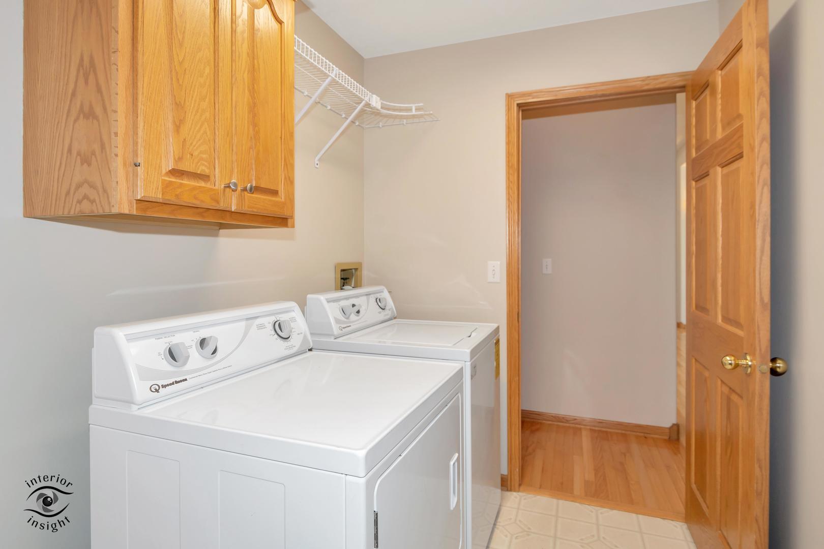 321 W Eighth Street