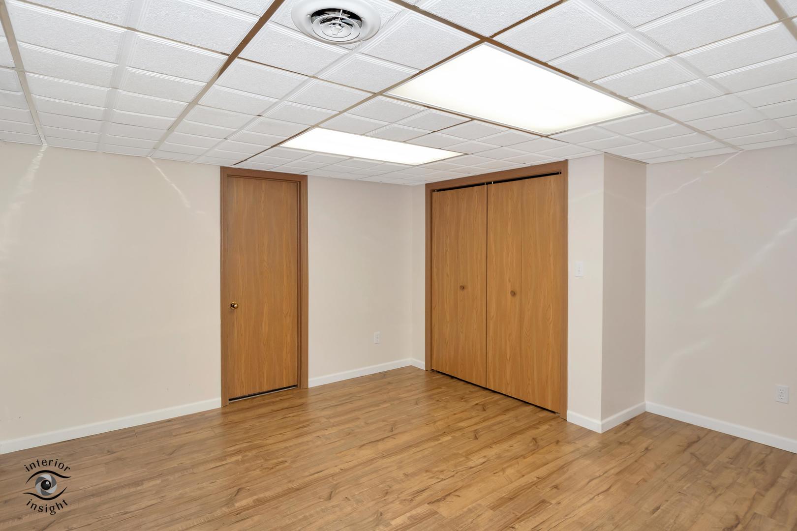 321 W Eighth Street