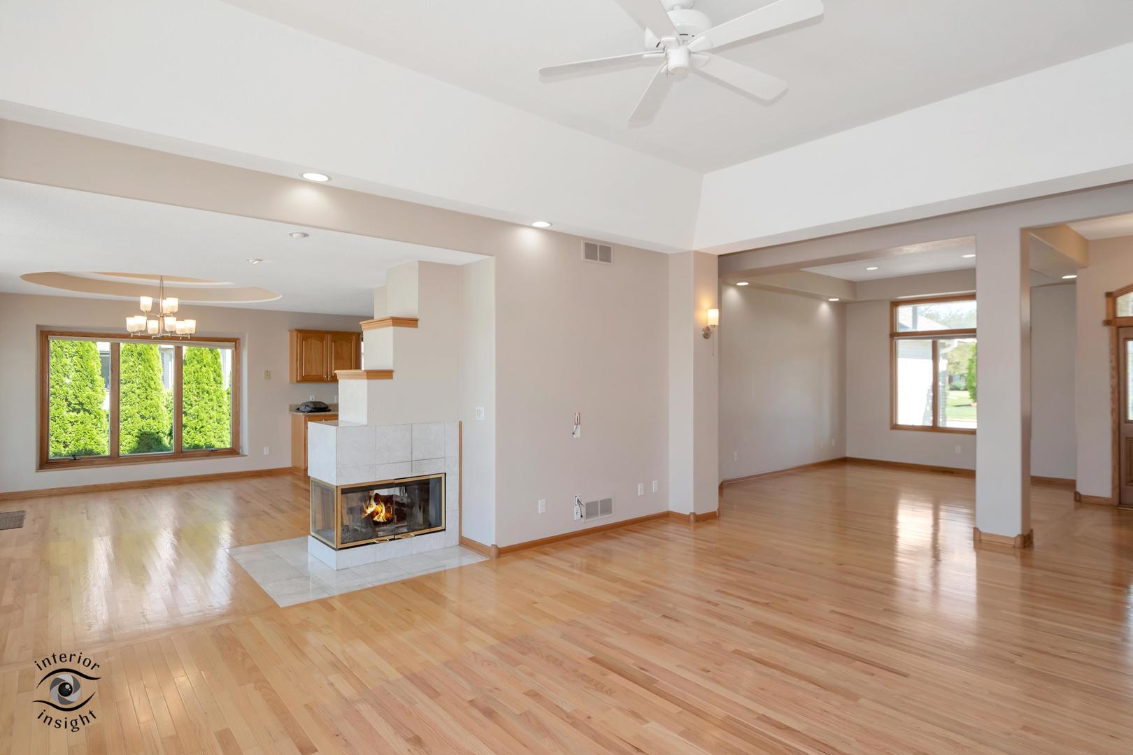 321 W Eighth Street