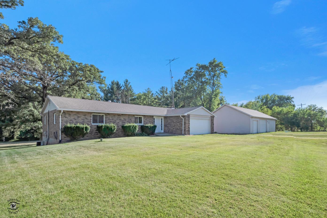 2289 E 3220 North Road