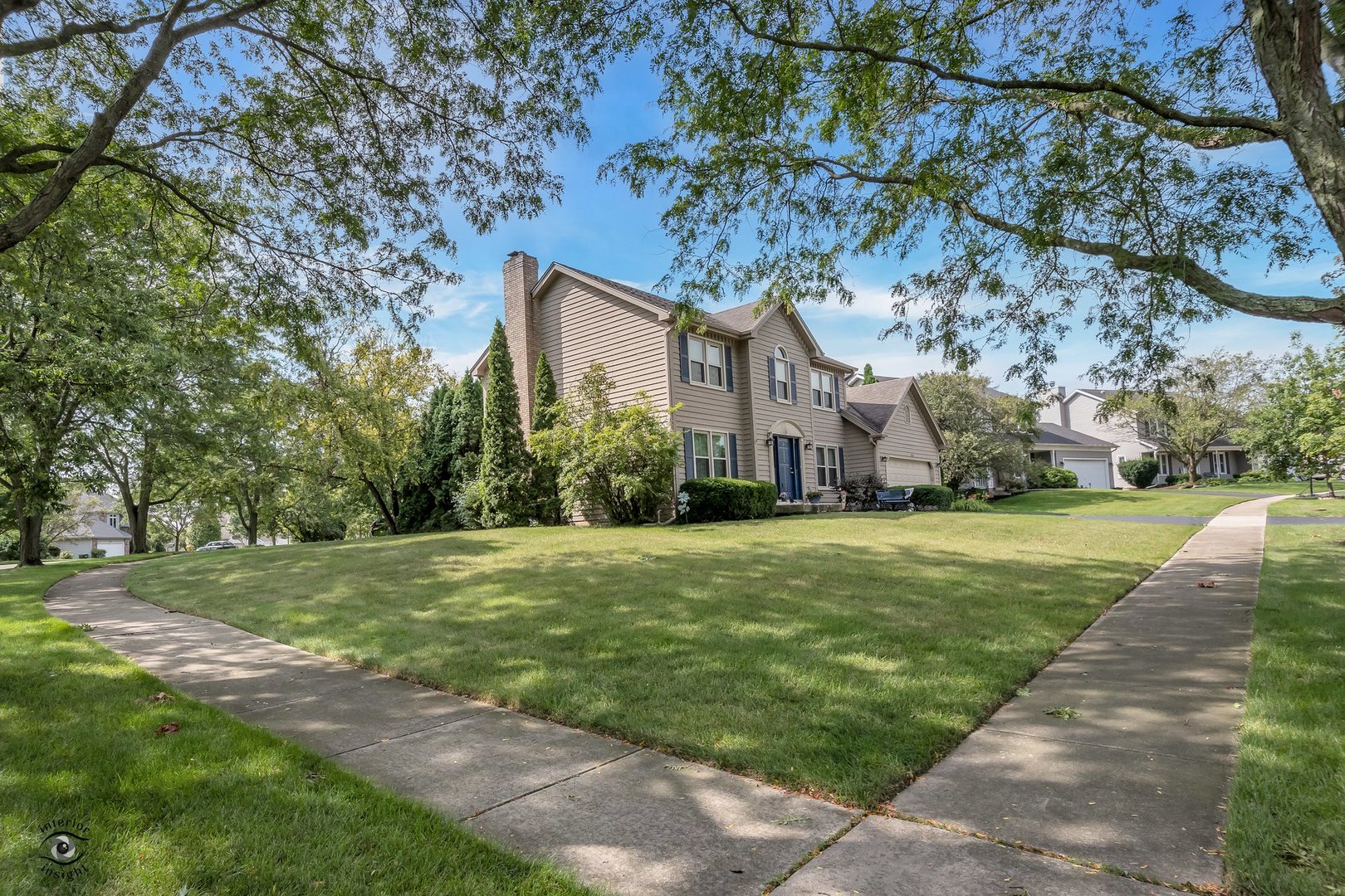 527 Strong Street