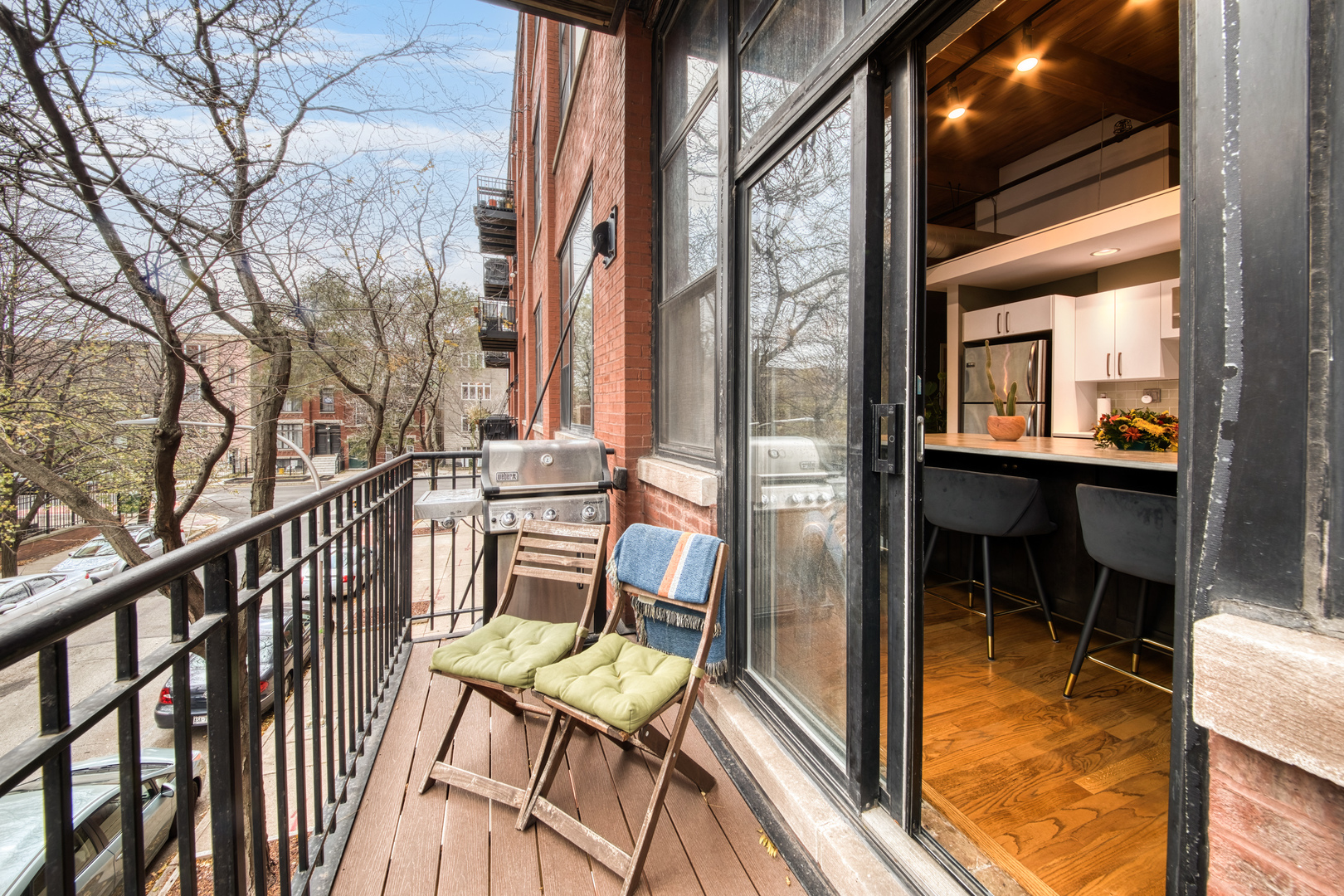 1259 N Wood Street Unit: 207