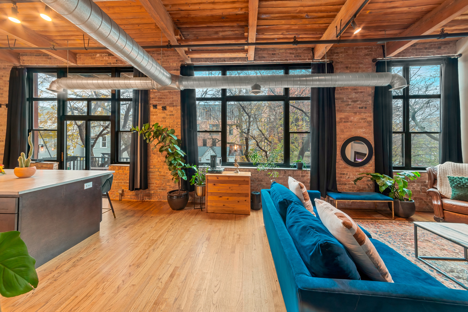 1259 N Wood Street Unit: 207