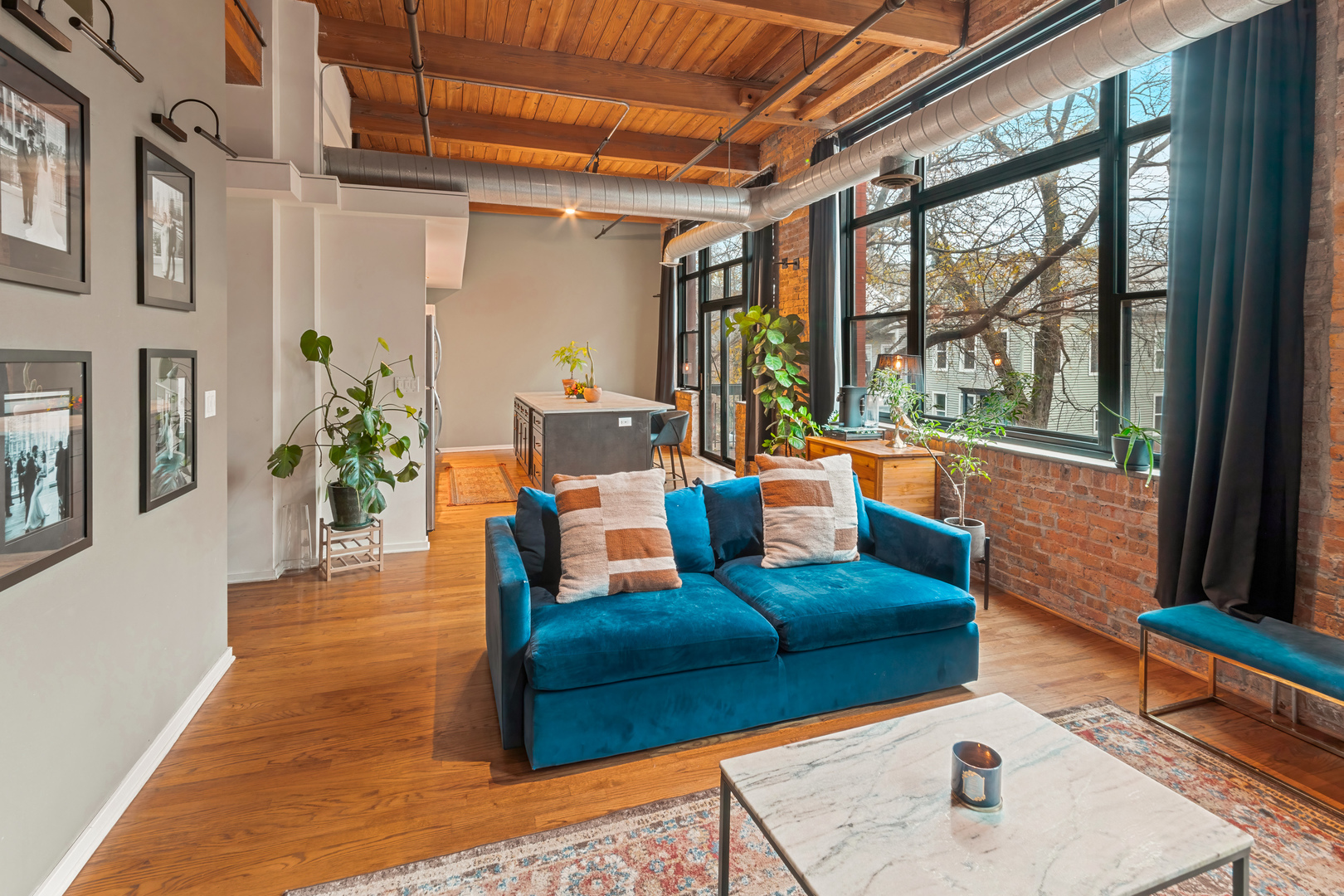 1259 N Wood Street Unit: 207