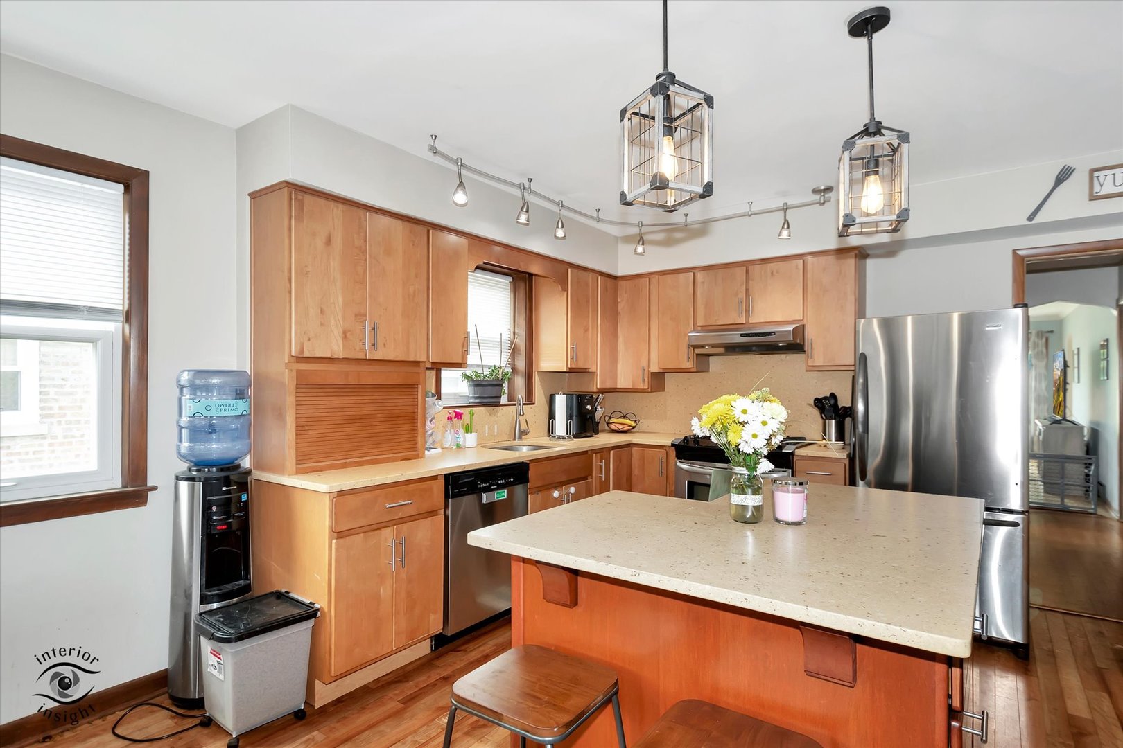 10327 S Drake Avenue