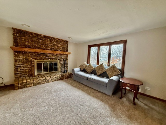 7334 W 119th Place