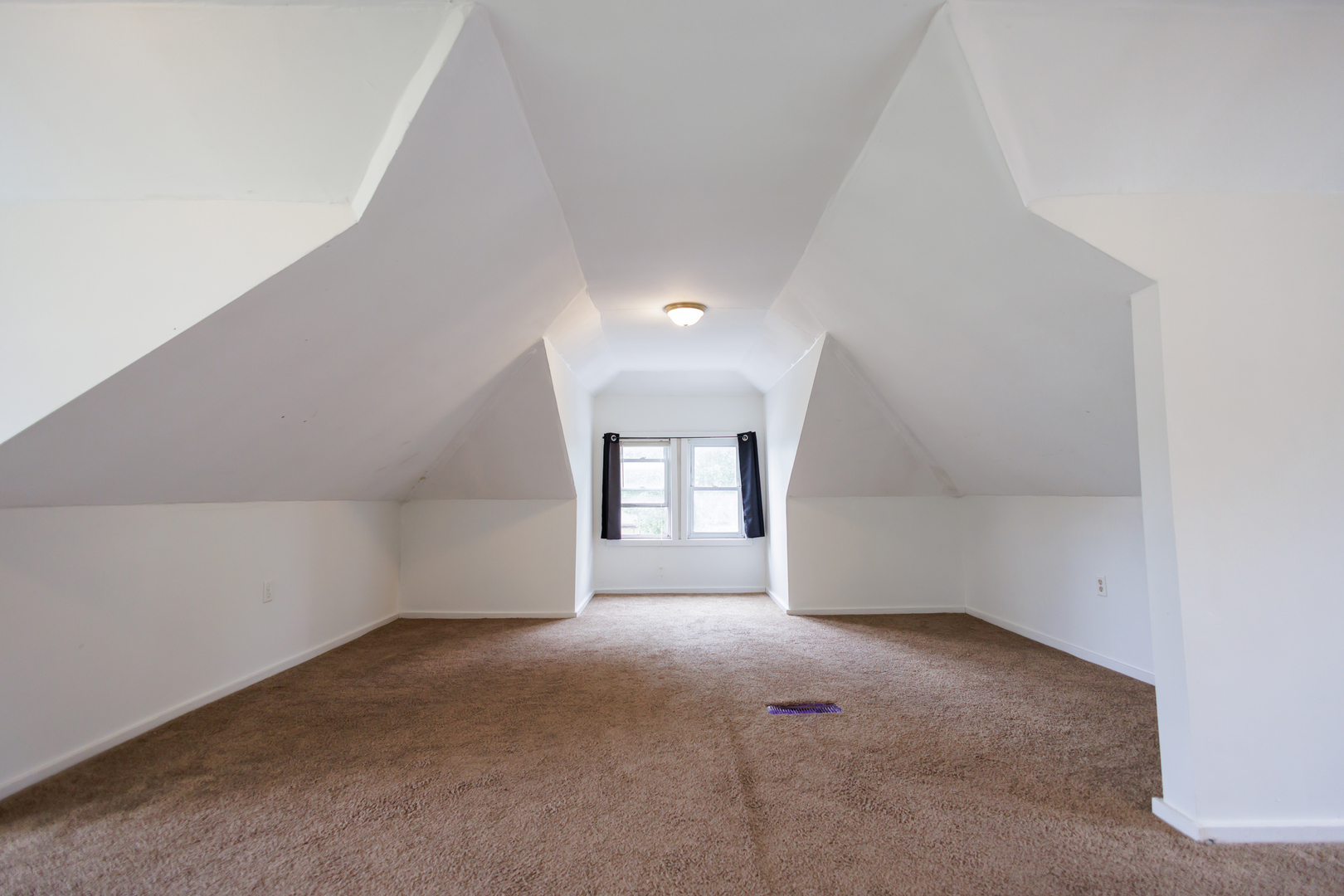 385 N 7th Avenue