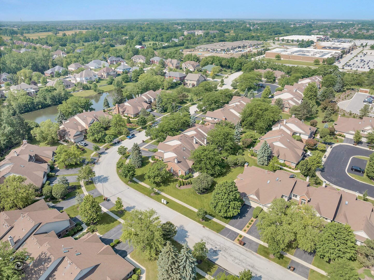 21384 Settlers Pond Drive Unit: 1