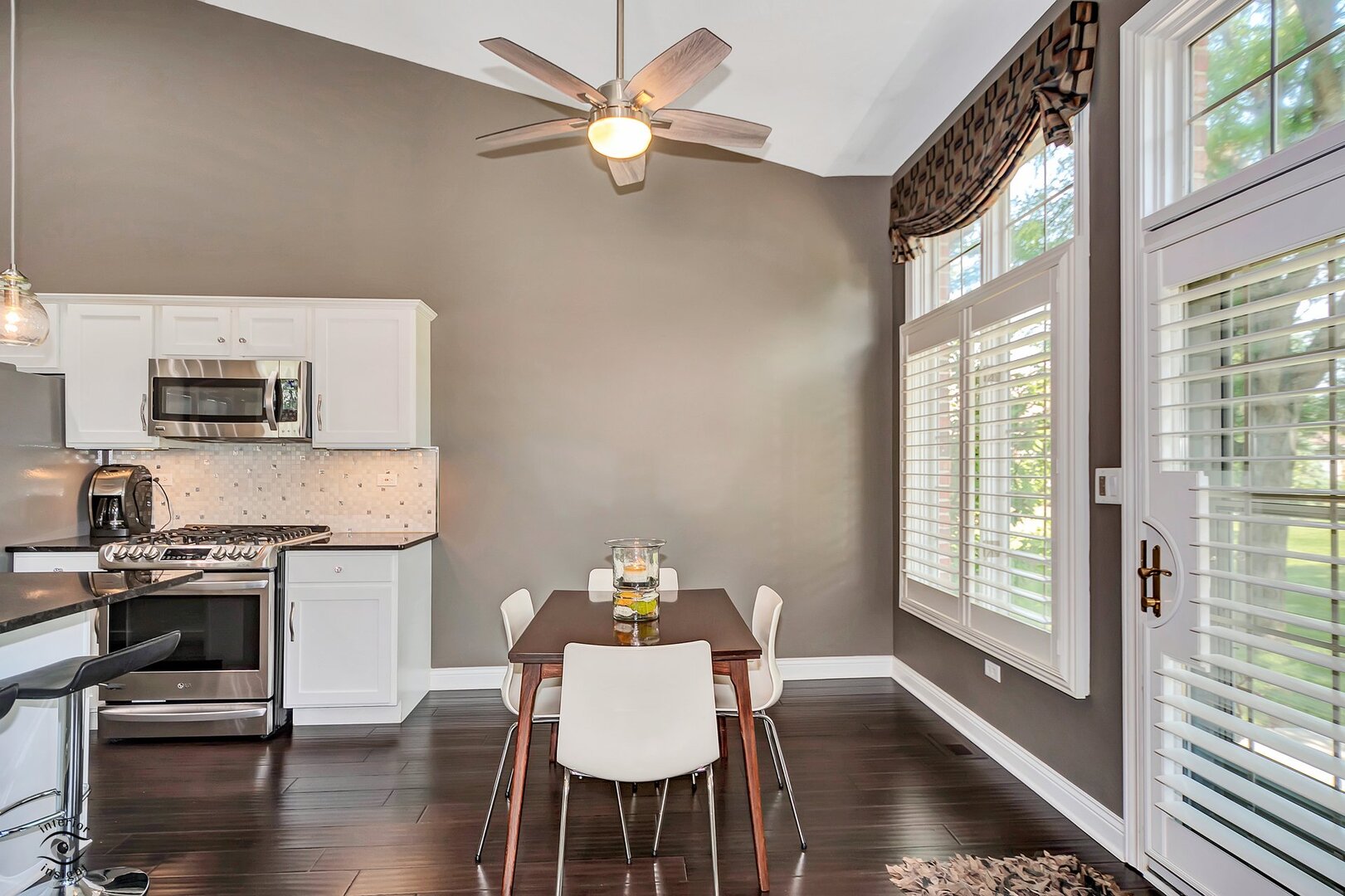 21384 Settlers Pond Drive Unit: 1