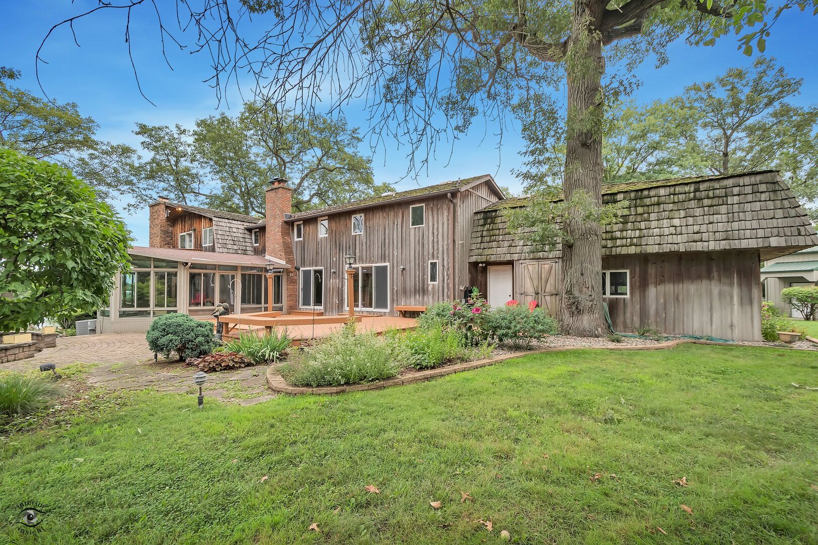 864 Ash Drive