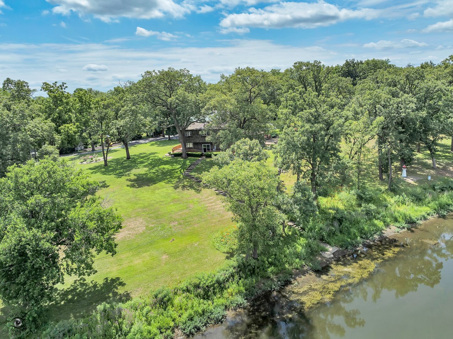 864 Ash Drive