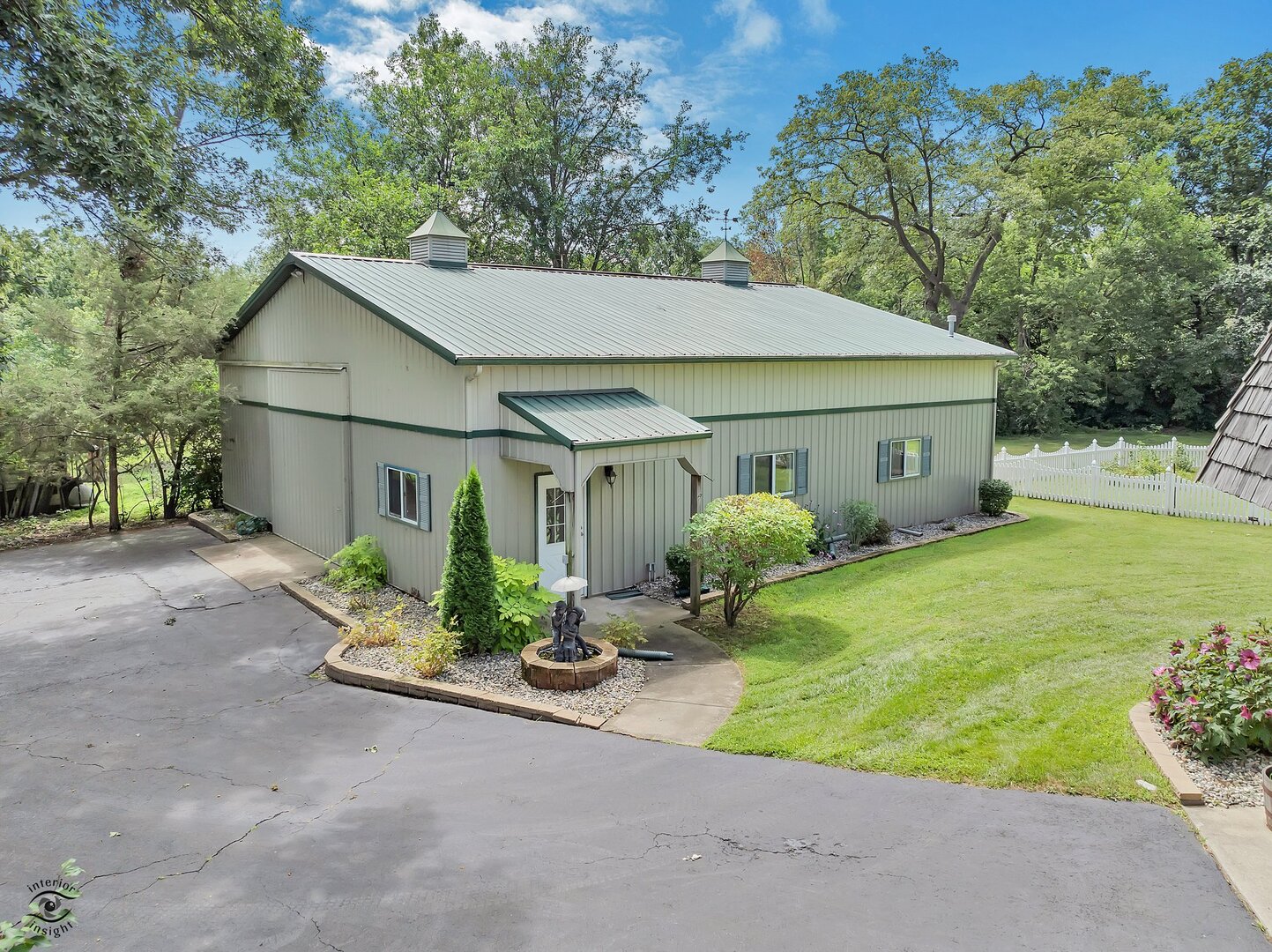 864 Ash Drive