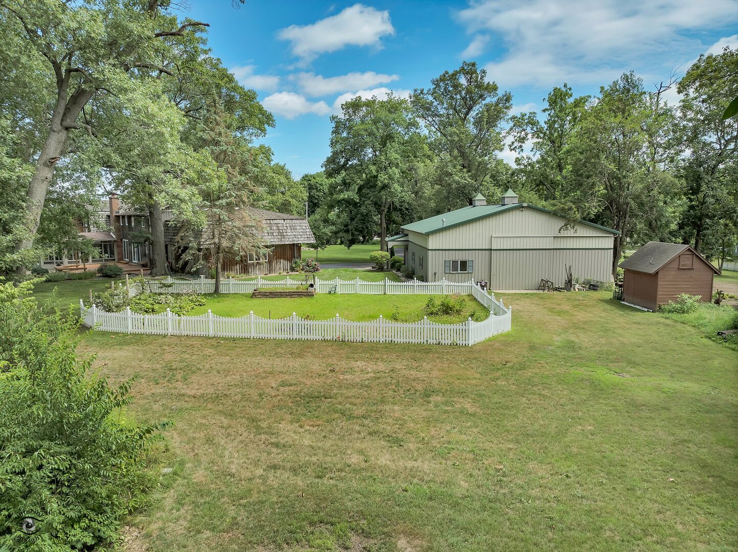 864 Ash Drive