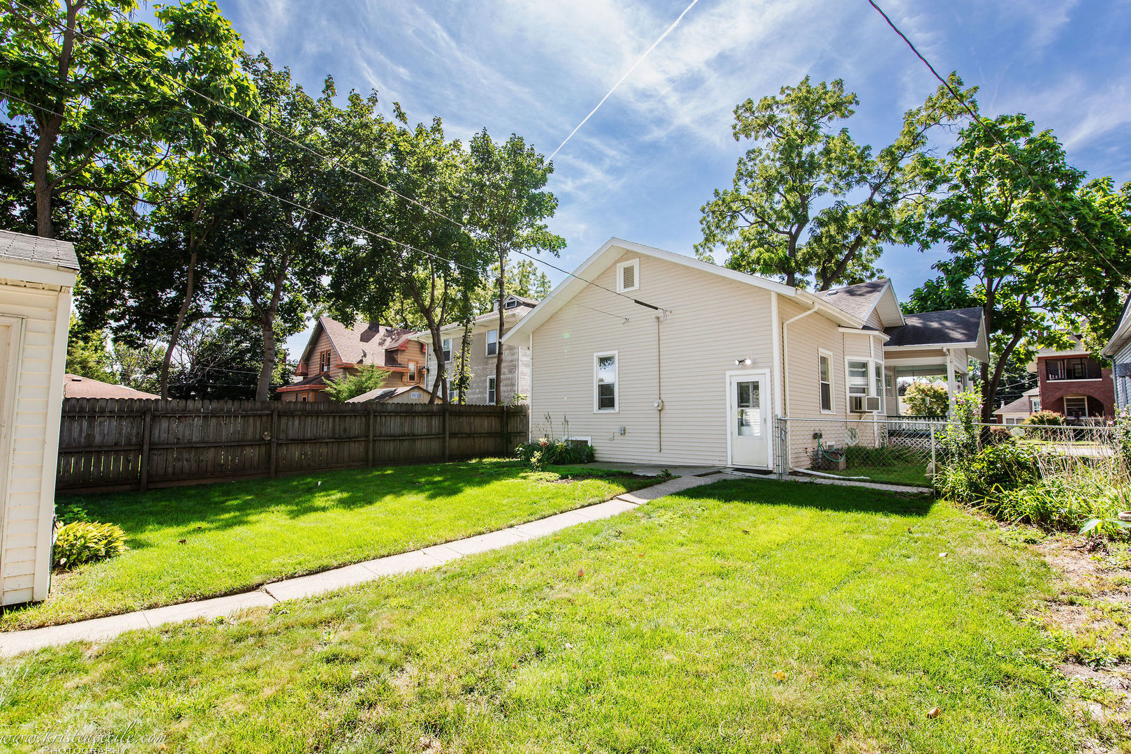 1117 W Station Street