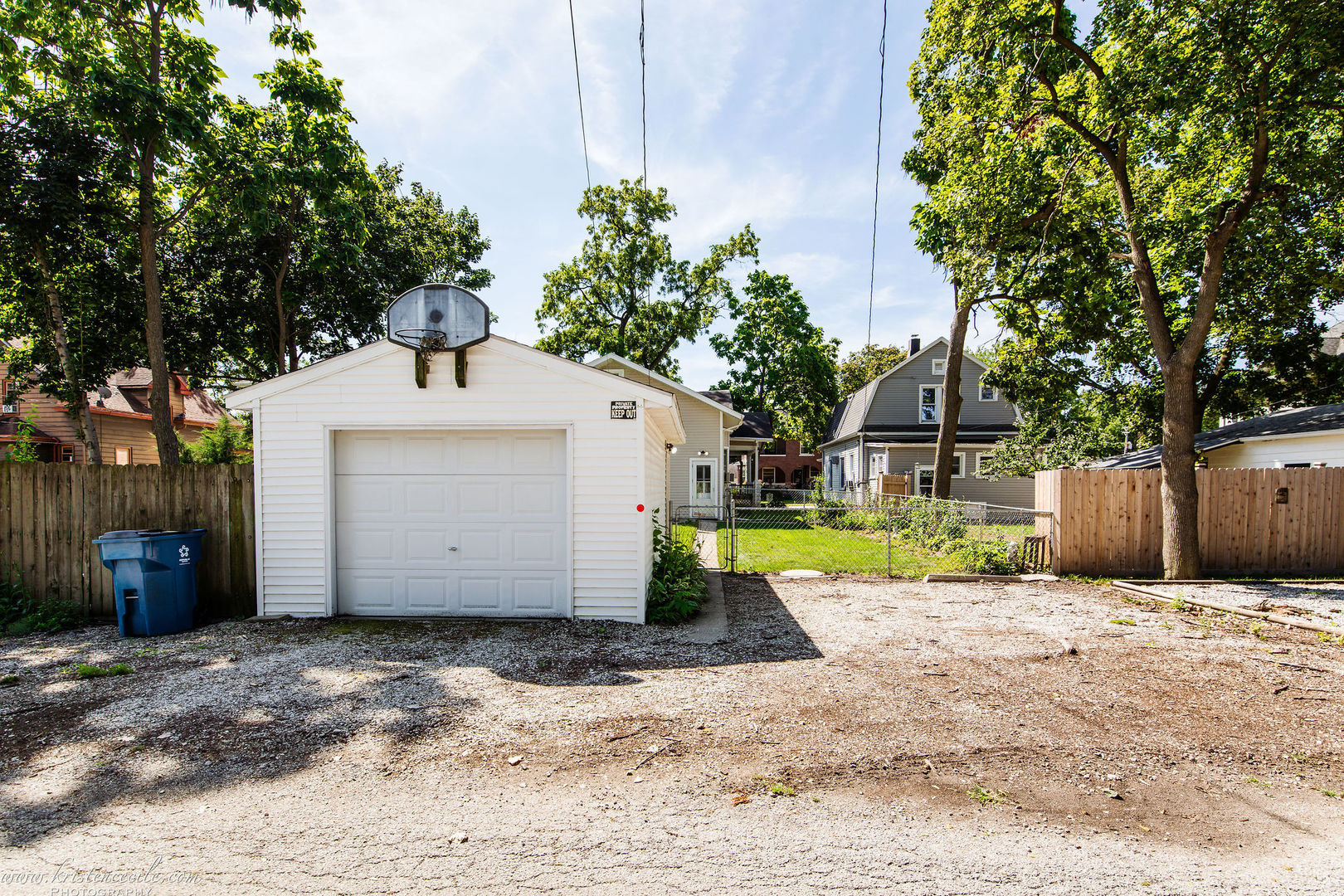 1117 W Station Street