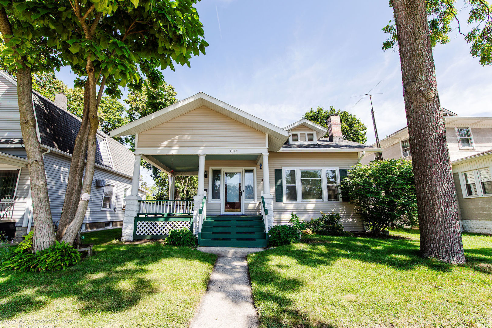 1117 W Station Street