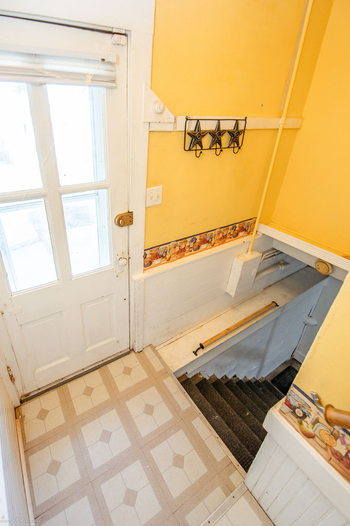 1117 W Station Street