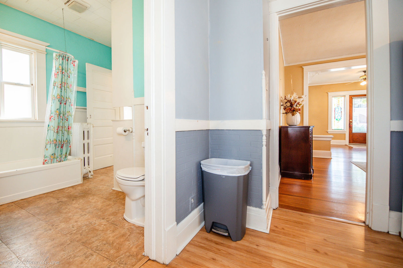 1117 W Station Street