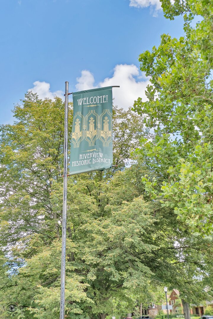 1096 S Wildwood Avenue