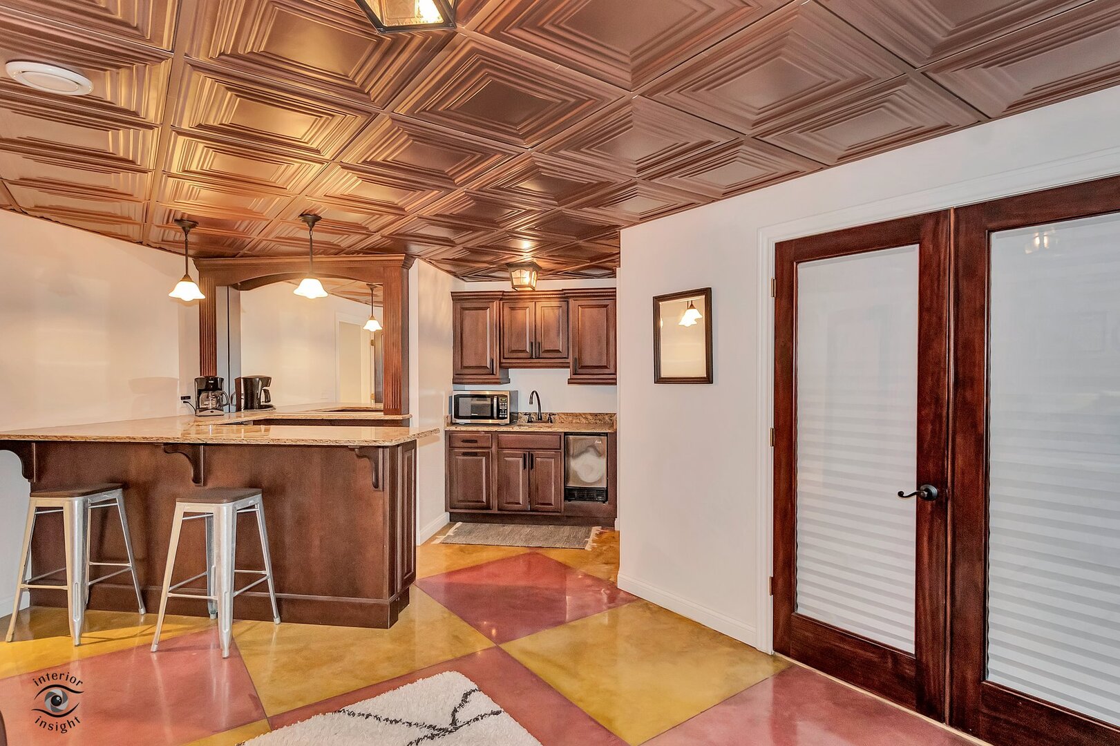 1037 Deer Trail