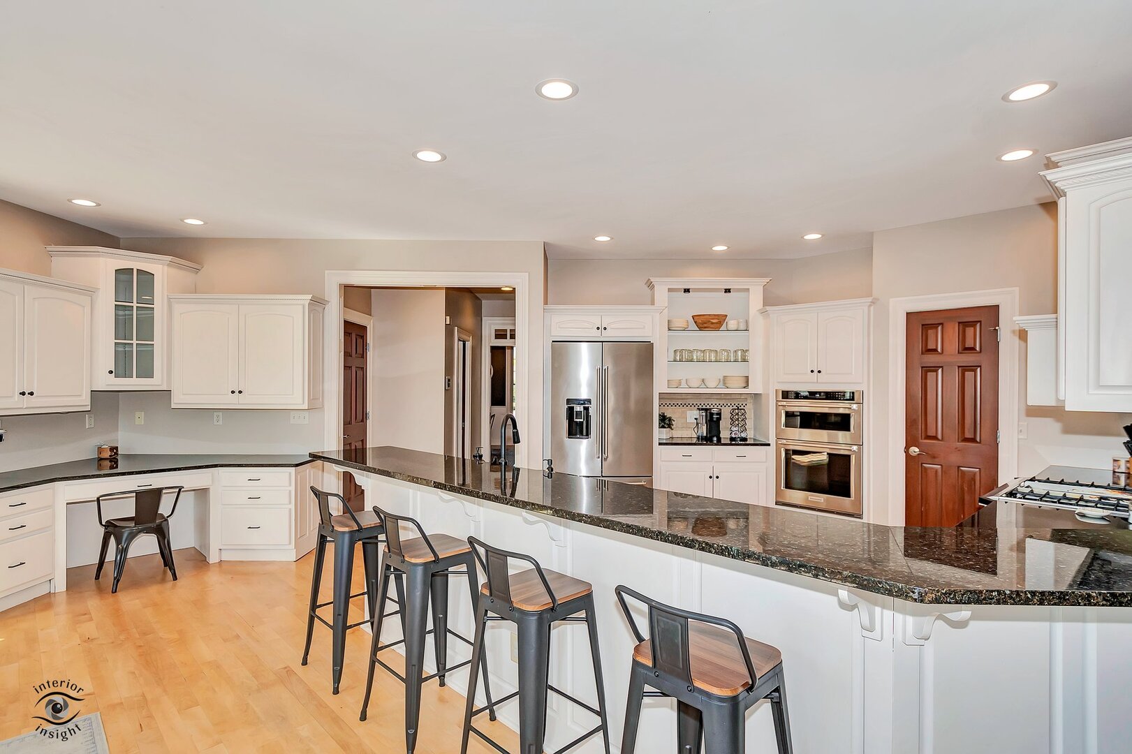 1037 Deer Trail