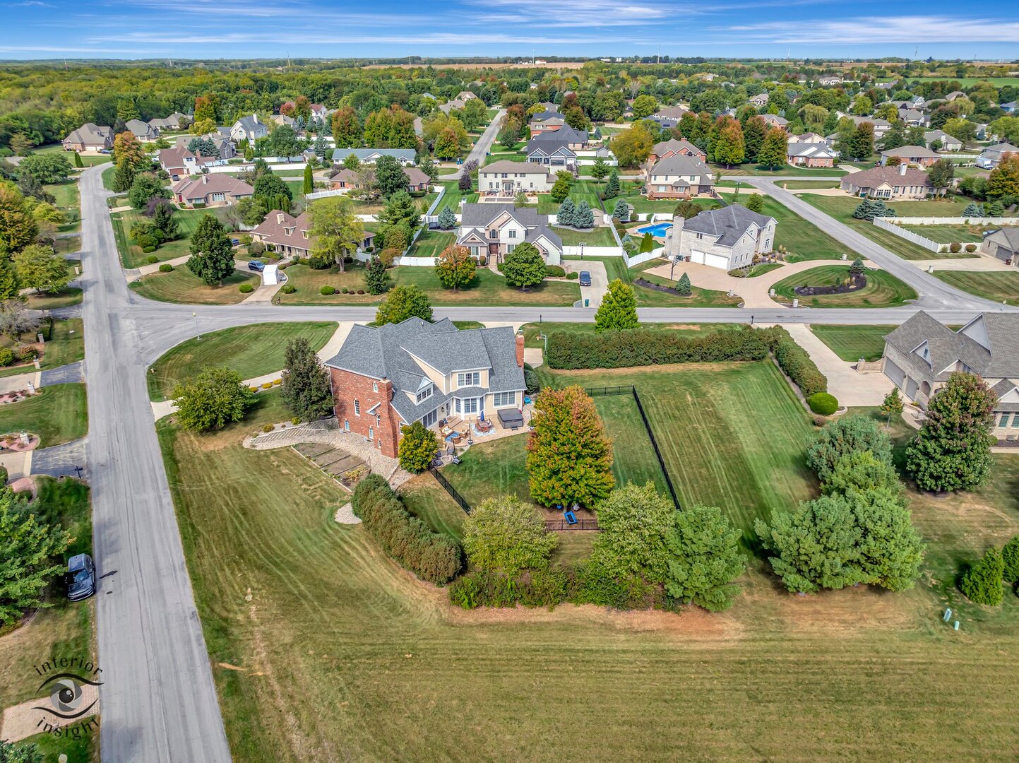1037 Deer Trail