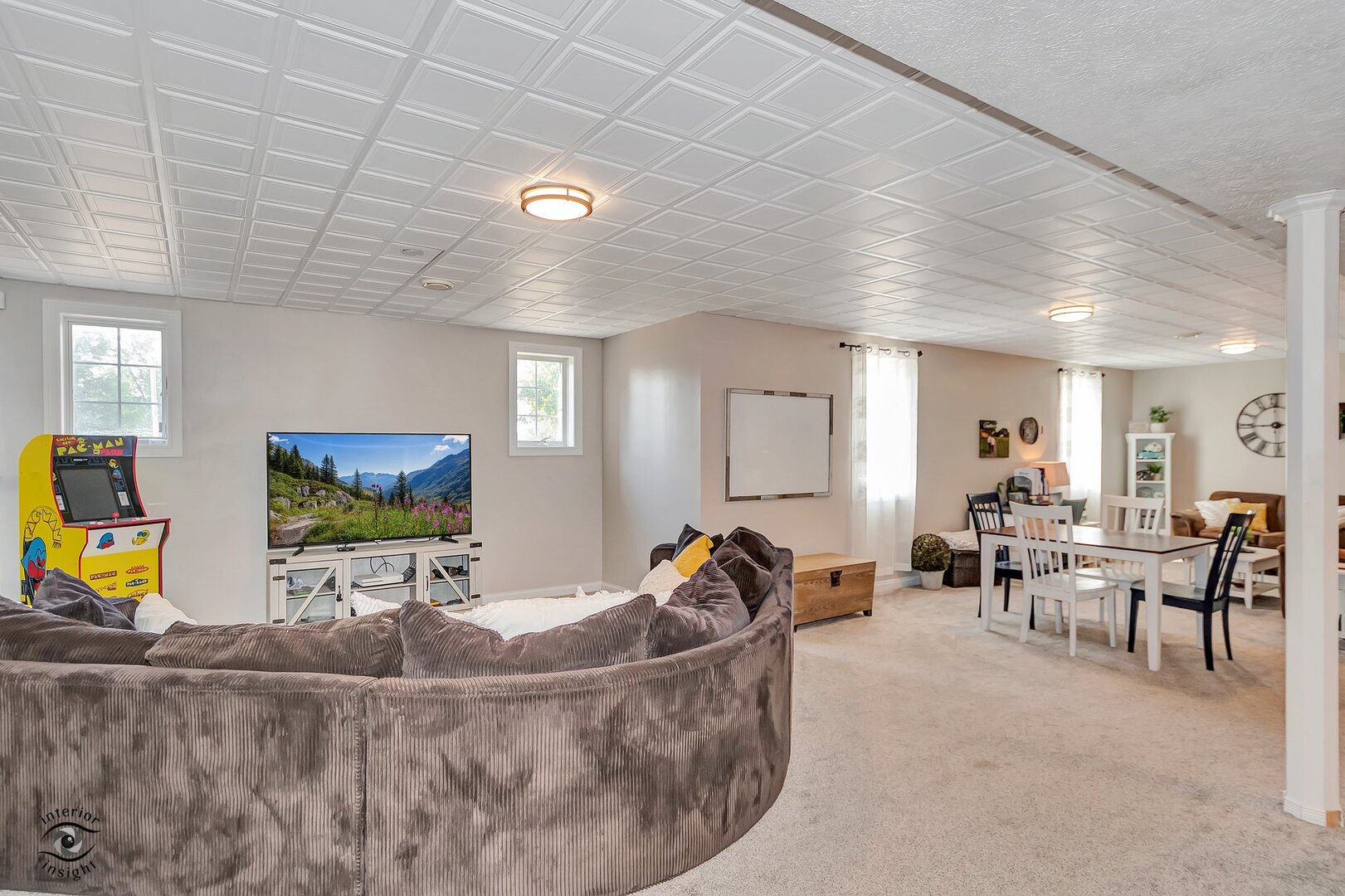 1037 Deer Trail