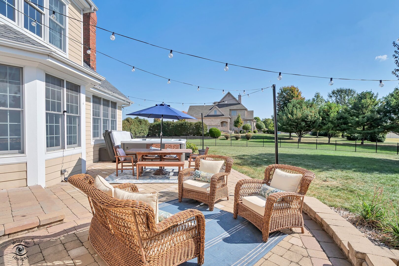 1037 Deer Trail