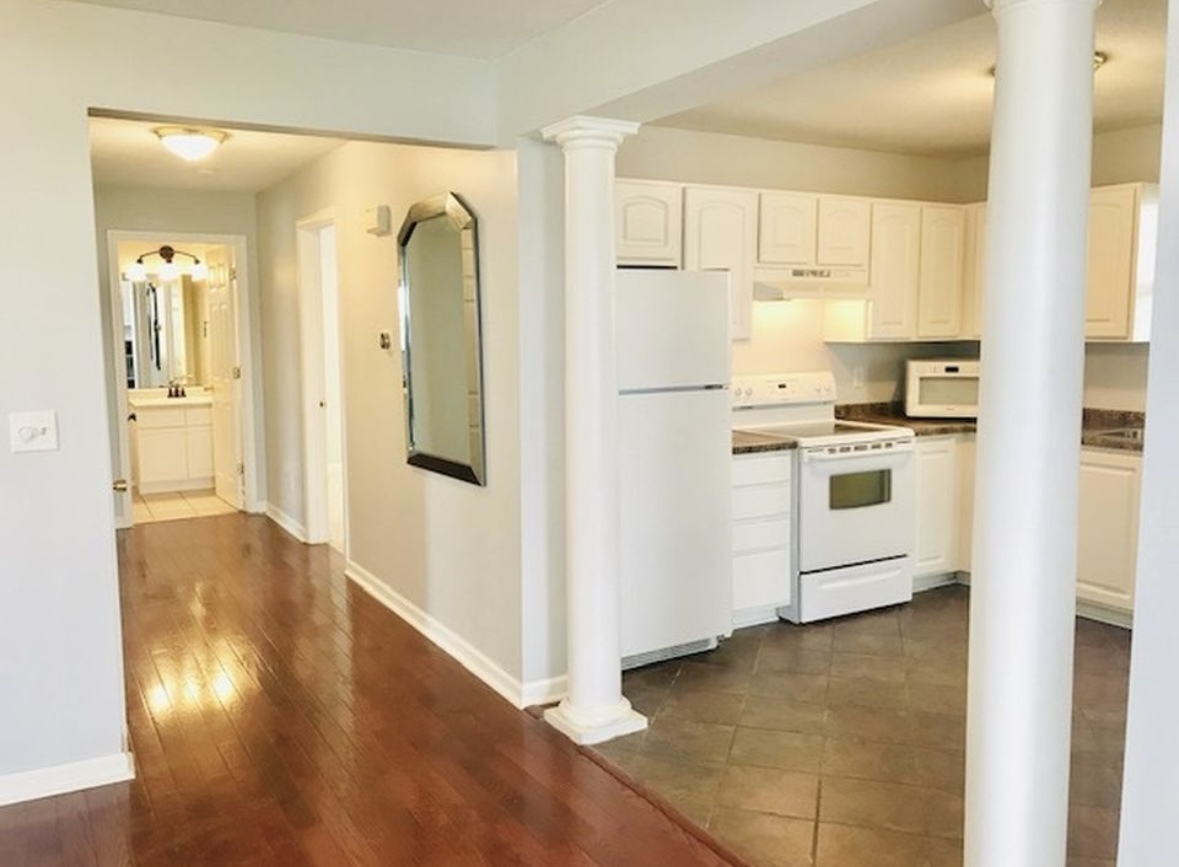 106 Chesterfield Court Unit: 106