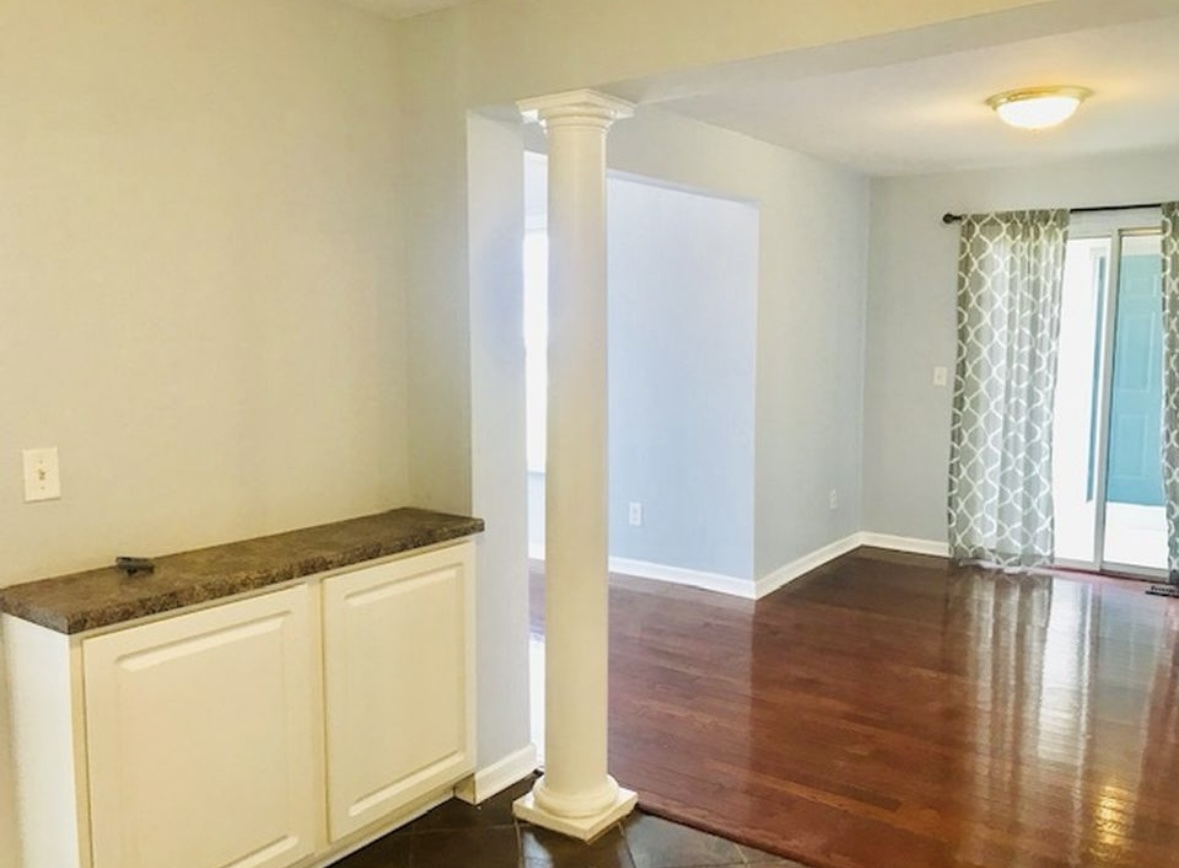 106 Chesterfield Court Unit: 106