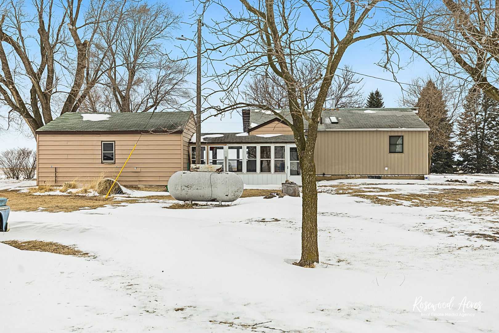 2373 E 3300 N Road