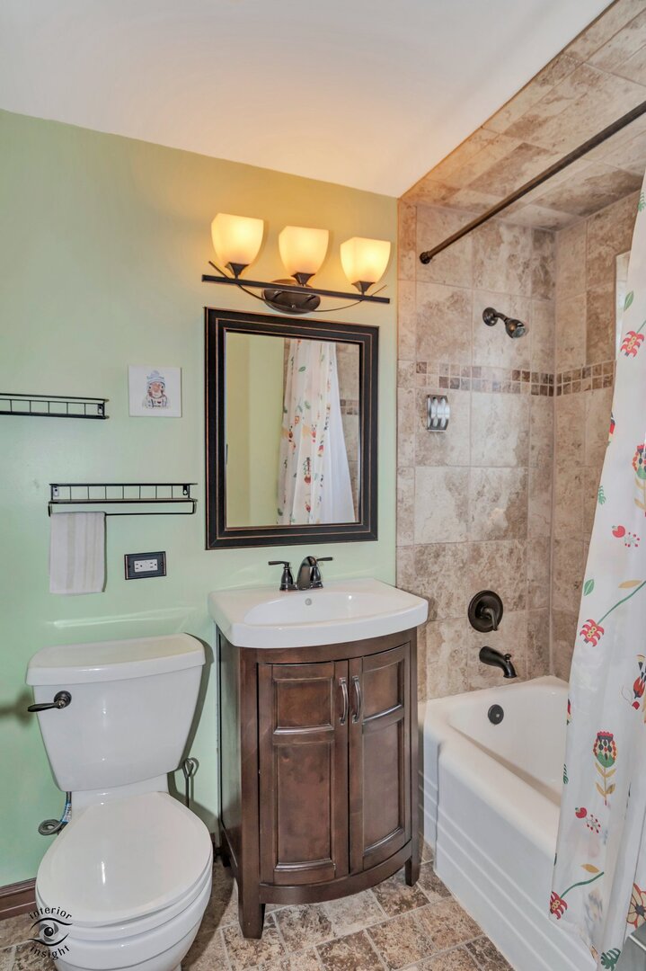 15201 Lavergne Avenue