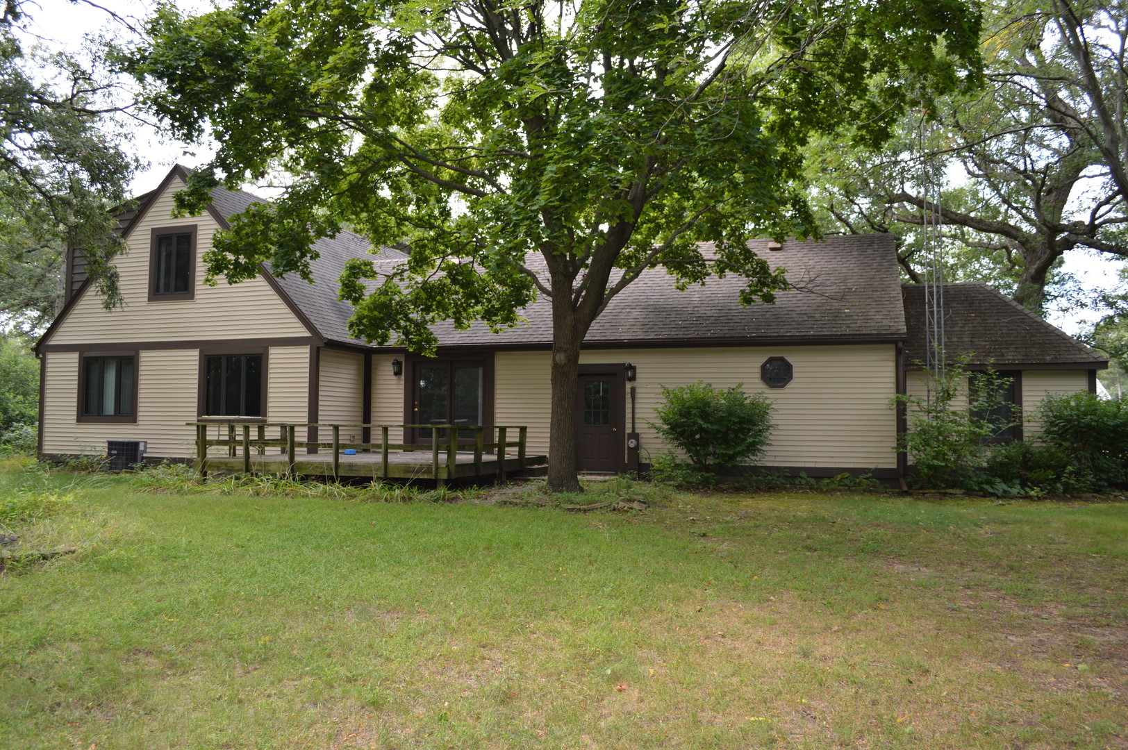 1701 Woodcrest Drive